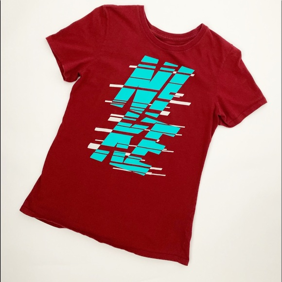 Nike Unisex Burgundy T-shirt - SM - Picture 1 of 6